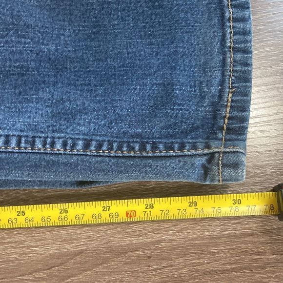 Womens 10x30 Signature Levi’s At Waist Bootcut Dark Wash Jeans - Picture 9 of 11